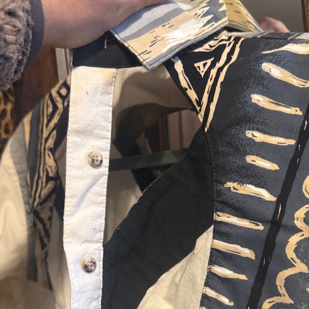 Women's Rough Rider button down with cut outs - Picture 2 of 5